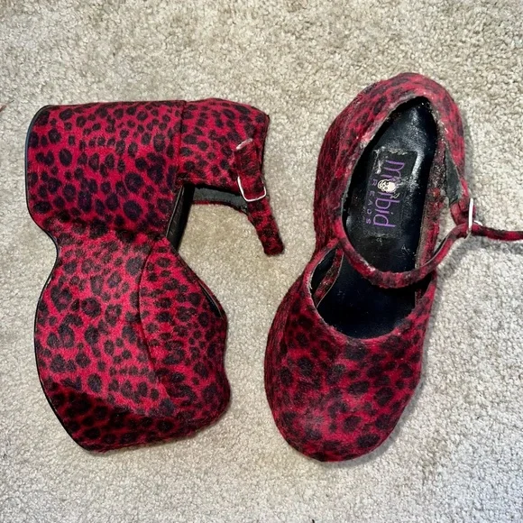 Vintage 90s Platforms-Red Leopard Velvet Morbid Threads Mary Janes 8.5 (*read) - Picture 6 of 16